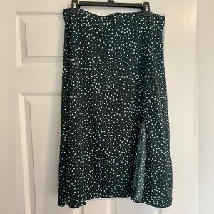 Shein green and white polka dot skirt. Size 0XL/12. Midi length with slit.